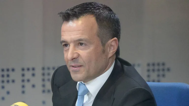 “Jorge Mendes Recommends Successor to Pochettino for Chelsea Managerial Role in EPL”