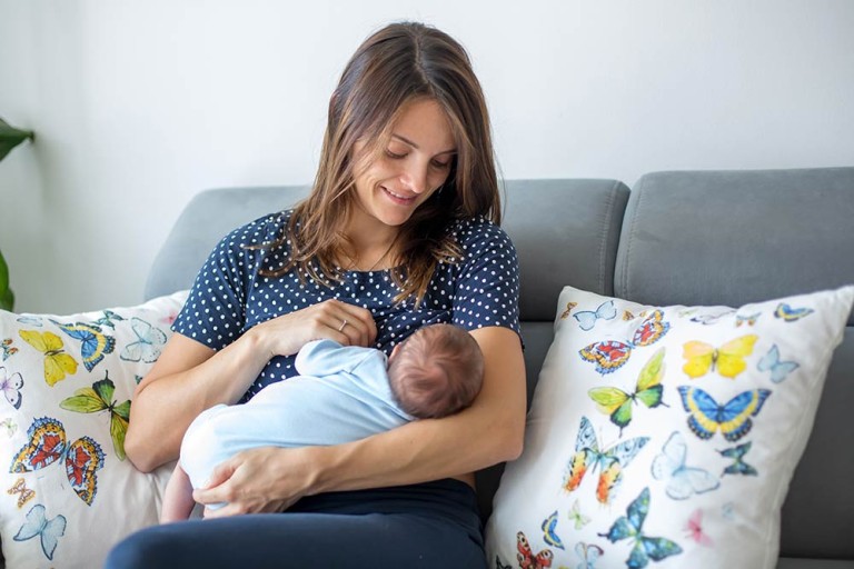 TIPS FOR NEW MOTHERS ON BREASTFEEDING