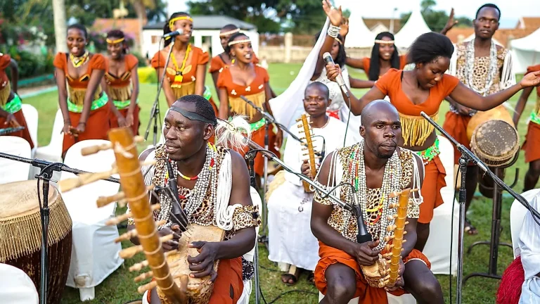 Experience the extraordinary culture in Rwanda