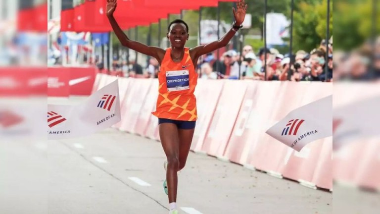 RUTH CHEPNGETICH MAKES HISTORY WITH SUB-2:10 MARATHON IN CHICAGO