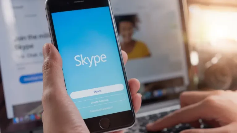 Microsoft to shut down of Skype